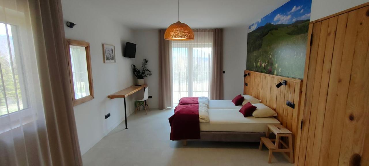 Pod Wielka Zalesiona Gora Wetlina Exterior foto